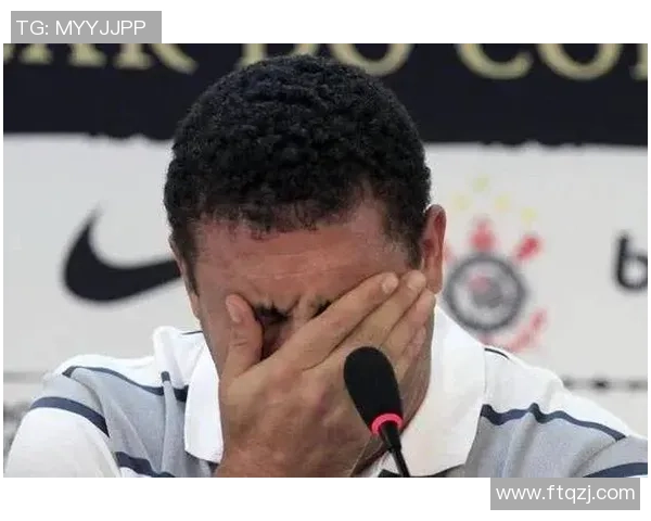 足球明星醉酒事件曝光视频引发热议球迷纷纷评论其行为不当